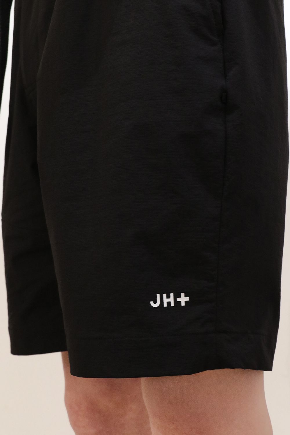 junhashimoto - JH+ TECH SHORTS / ジェイエイチ プラス テック