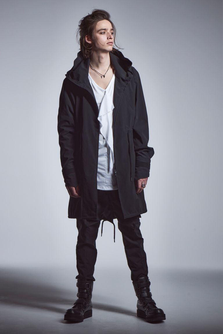 kiryuyrik / Vintage Taffeta Mods Coat & Vintage Taffeta Curve Cargo Pants