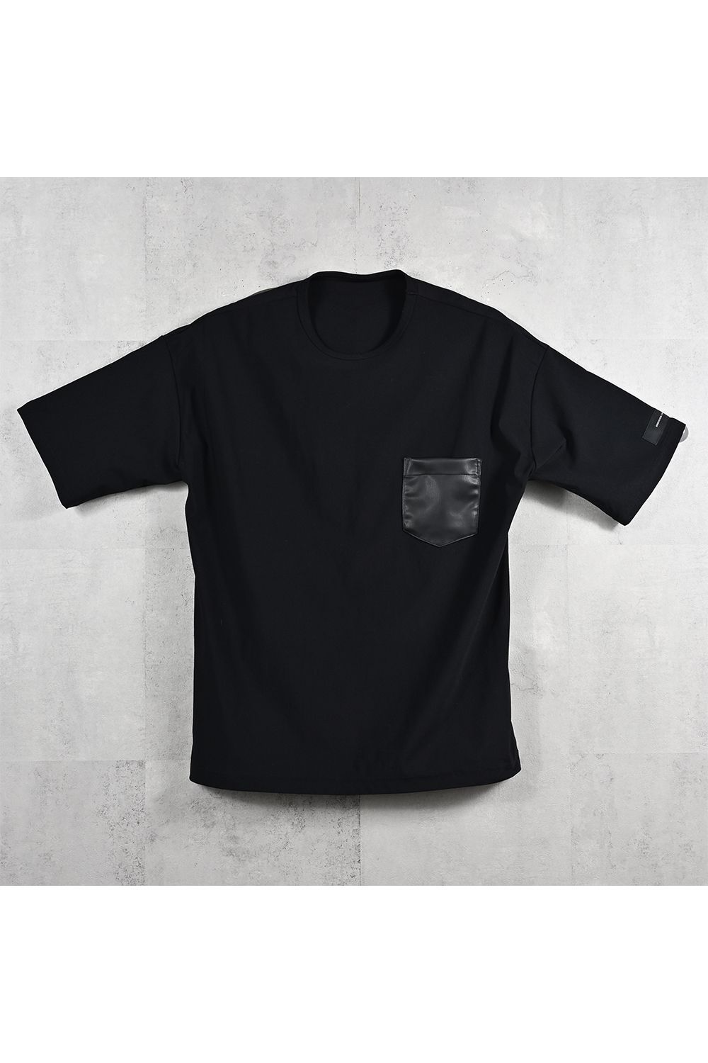 LEATHER POCKET OVER NYLON T / レザーポケット オーバー ナイロン Tシャツ