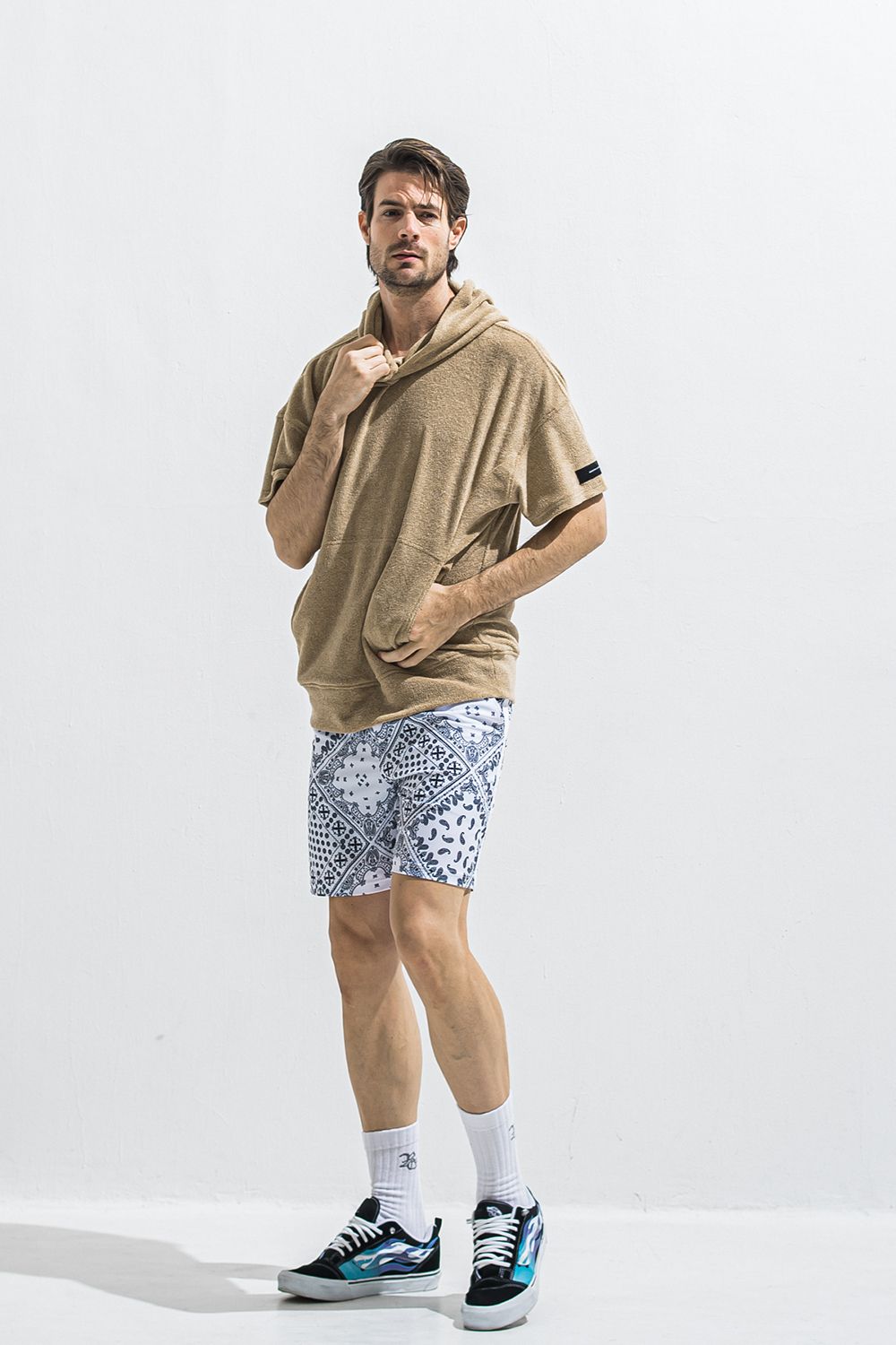 PILE HALF HOODIE / オーバーサイズ ハーフスリーブ パイル フーディー