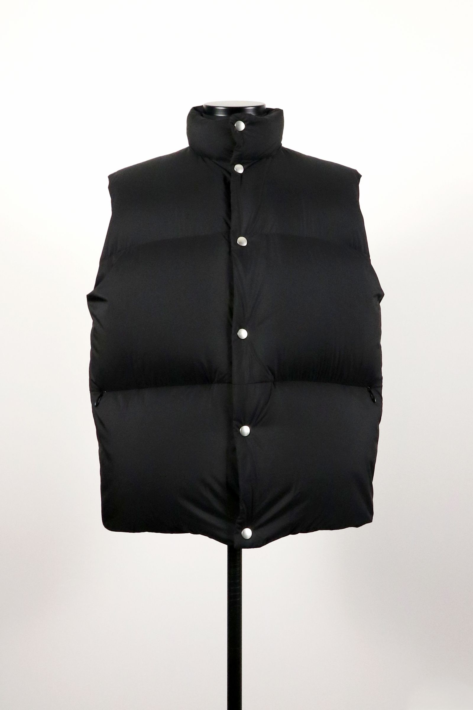 RECYCLE NYLON MINI RIPSTOP DOWN VEST / リサイクルナイロン ミニリップストップ ダウンベスト