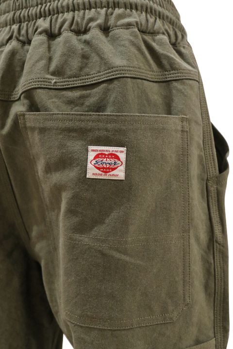 READYMADEのパーカ＆ワークパンツ、ヴィンテージ、アメカジ、ストリートの要素を取り入れたスタイル