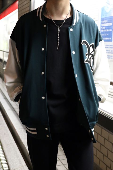RESOUND CLOTHING 好評中の”RC Jersey OVER VARSITY JACKET”スタイル