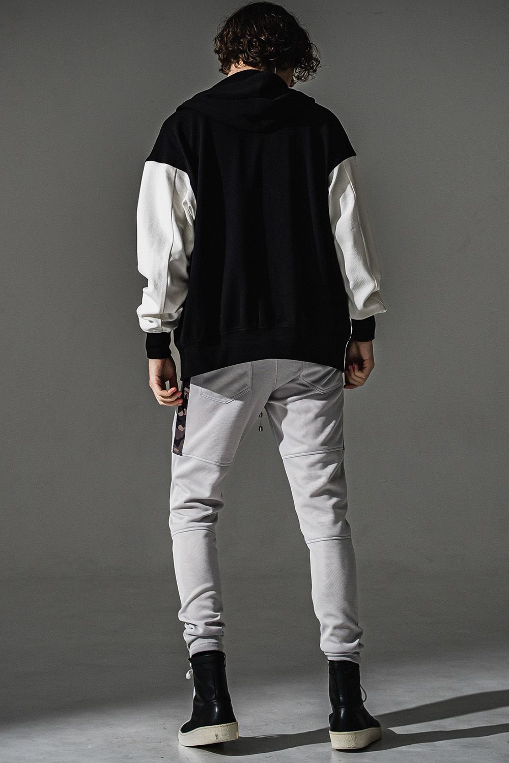 BLISTER VARSITY HOODIE / ブリスターニット バーシティ フーディー