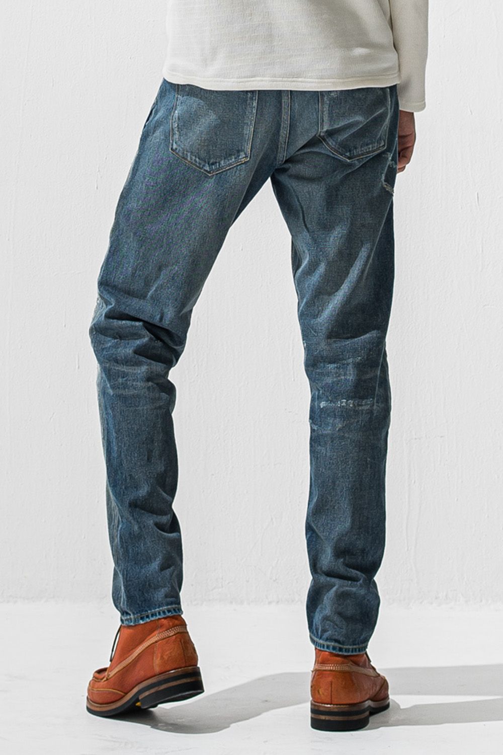 Scott jeans / スコット レギュラーテーパードシルエット デニム