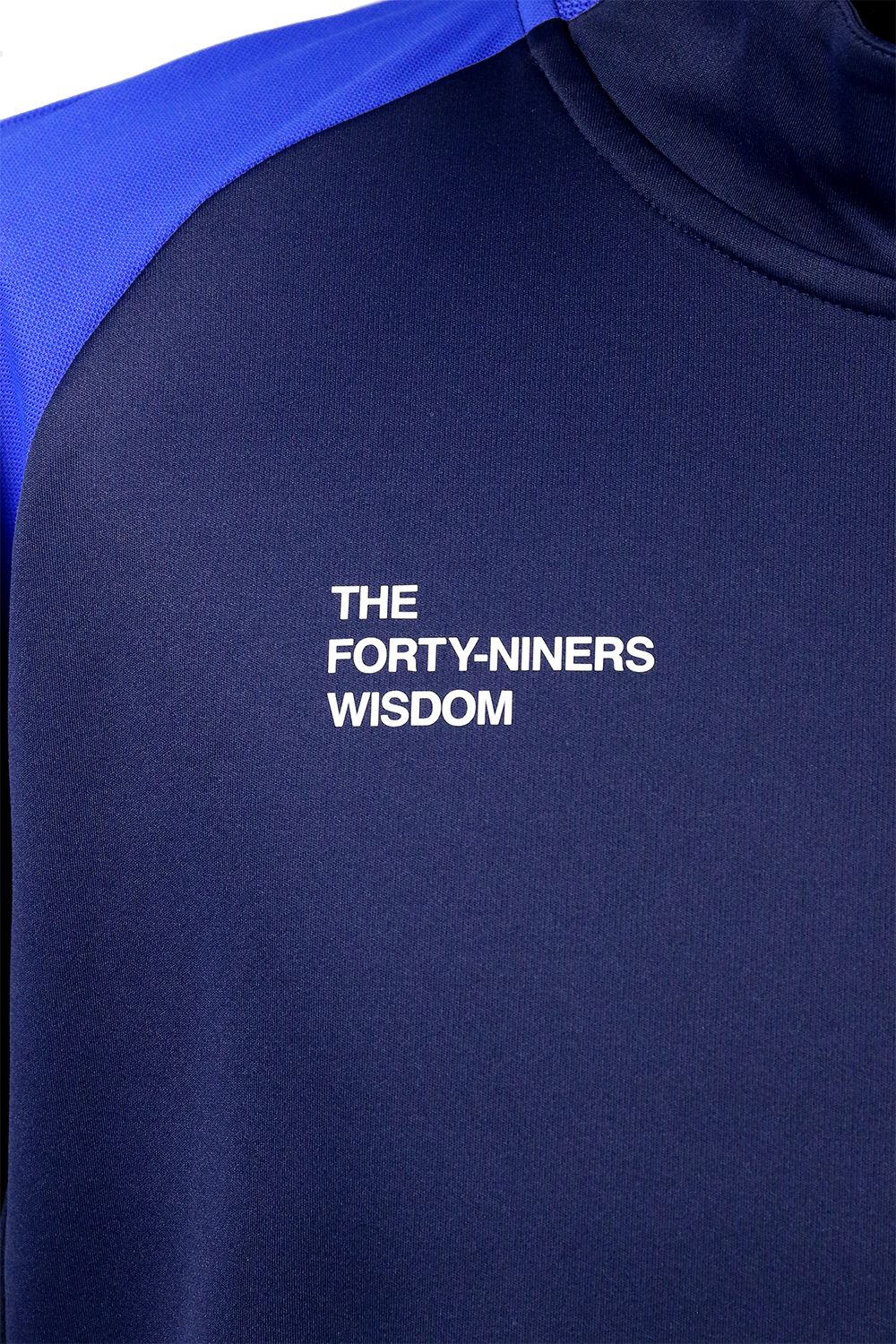 HALF ZIP COLLAR LESS / ハーフジップ カラーレス