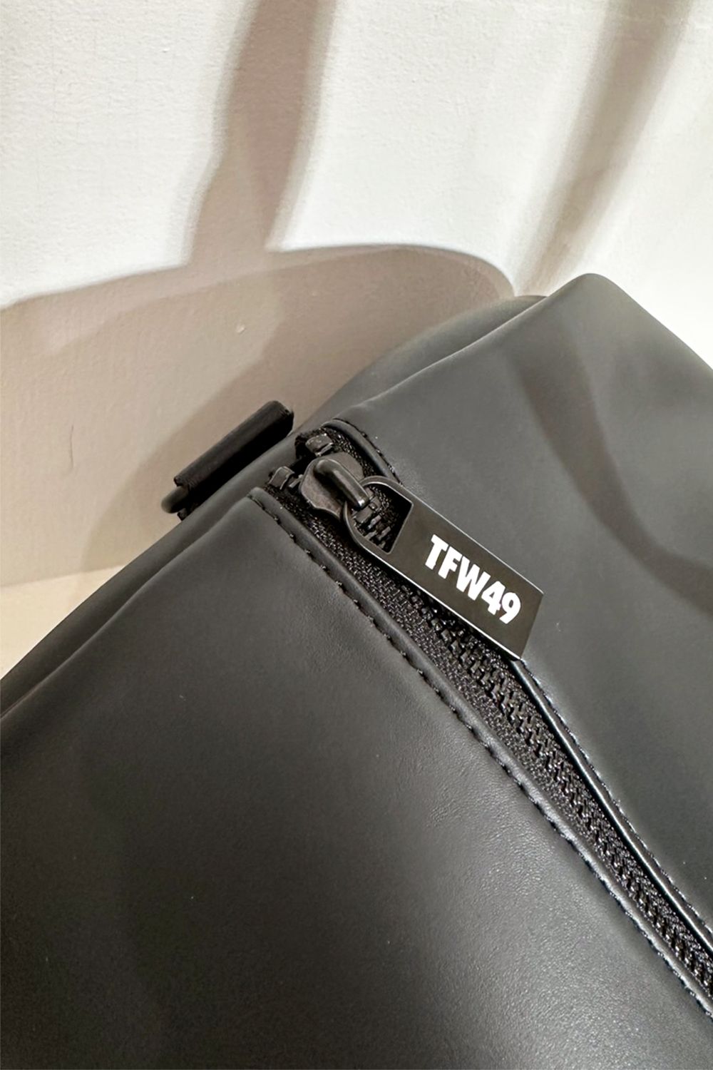 LEATHER BOSTON BAG / シンセティックレザー ボストンバッグ