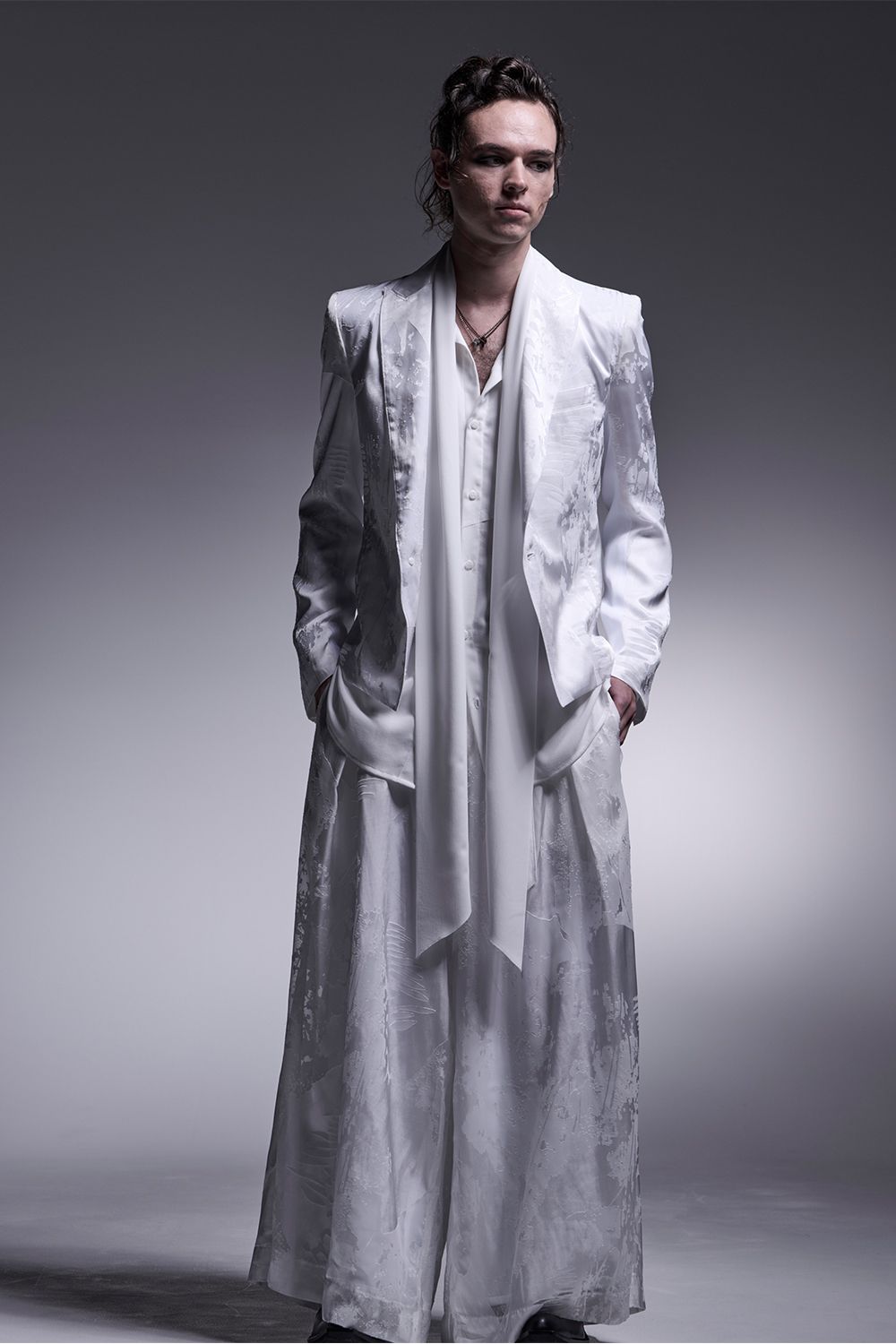 Opal Short Peaked Jacket / オパール ショートジャケット
