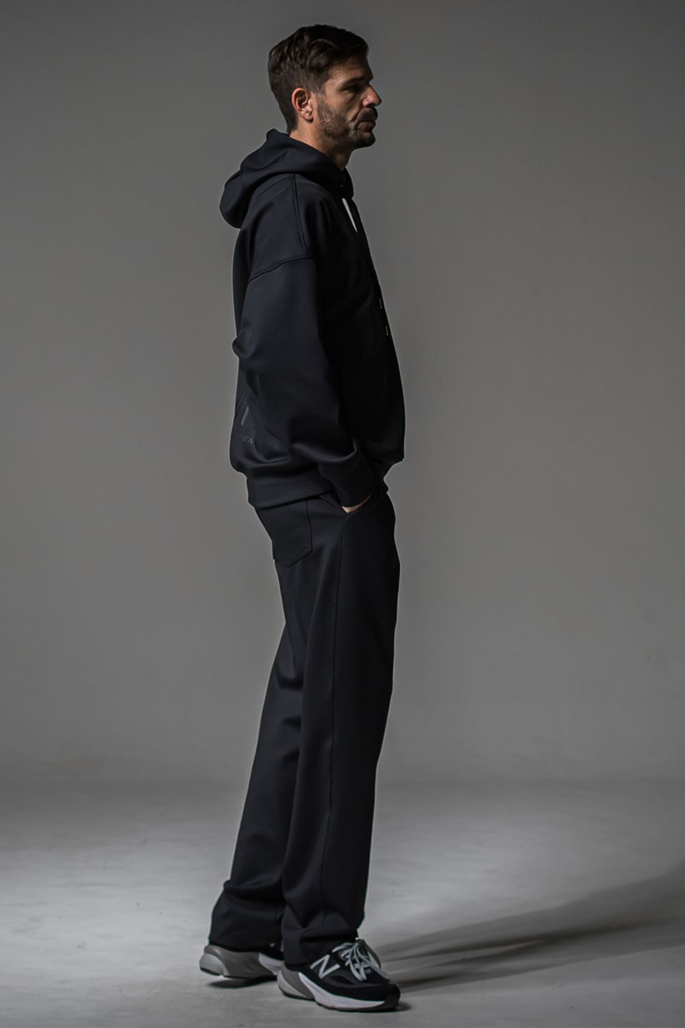 CHRIS EASY WIDE TUCK PANTS / クリス イージーワイドタックパンツ