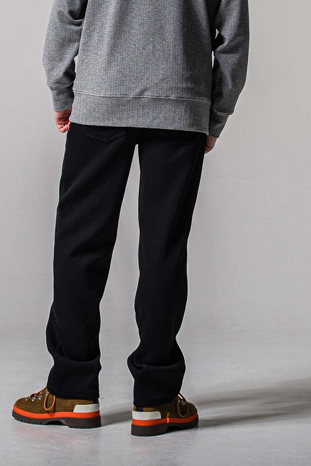 AZE WIDE TUCK PANTS / 畔編み ワイドタックパンツ