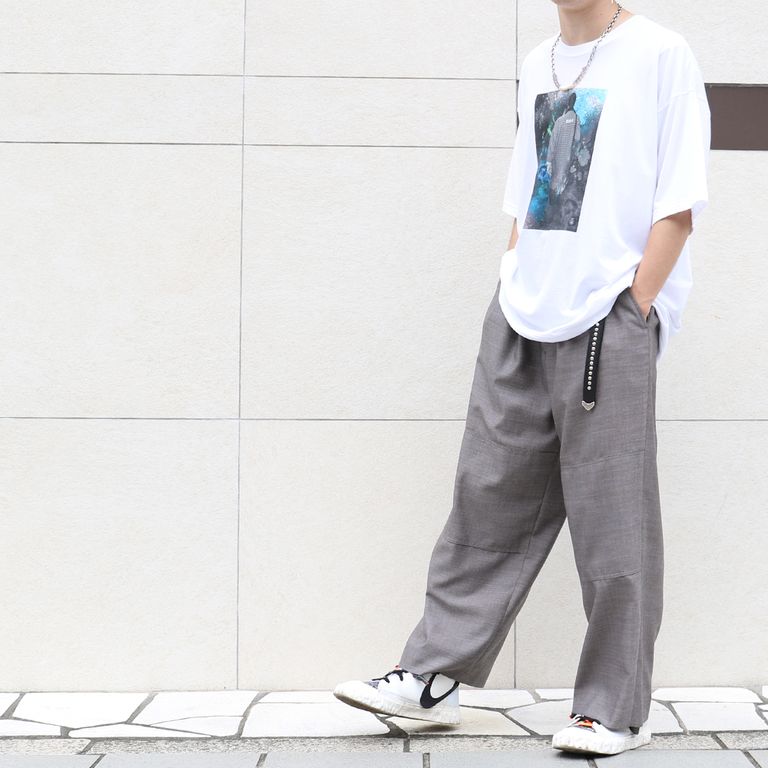 トラディショナルな衣服にある本質的なものづくりへの解釈を再思考と再構築し、手に取る方の日常が上質になるようなアイテムとして提案するEULLAの夏スタイル