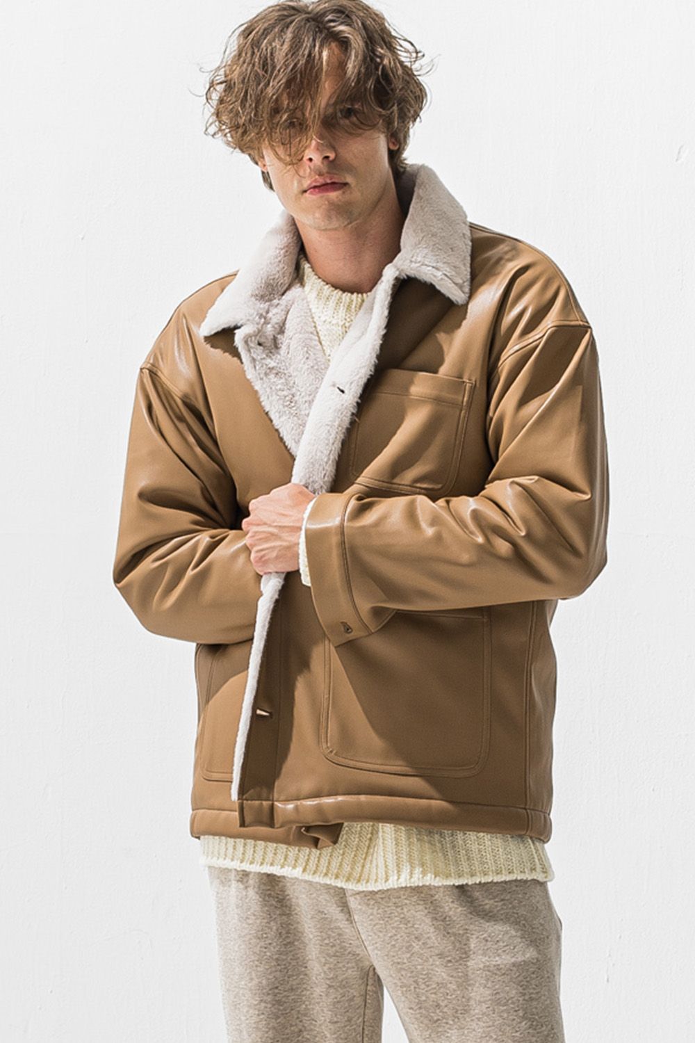 LEATHER FUR COVERALL / オーバーサイズ エコレザー カバーオール