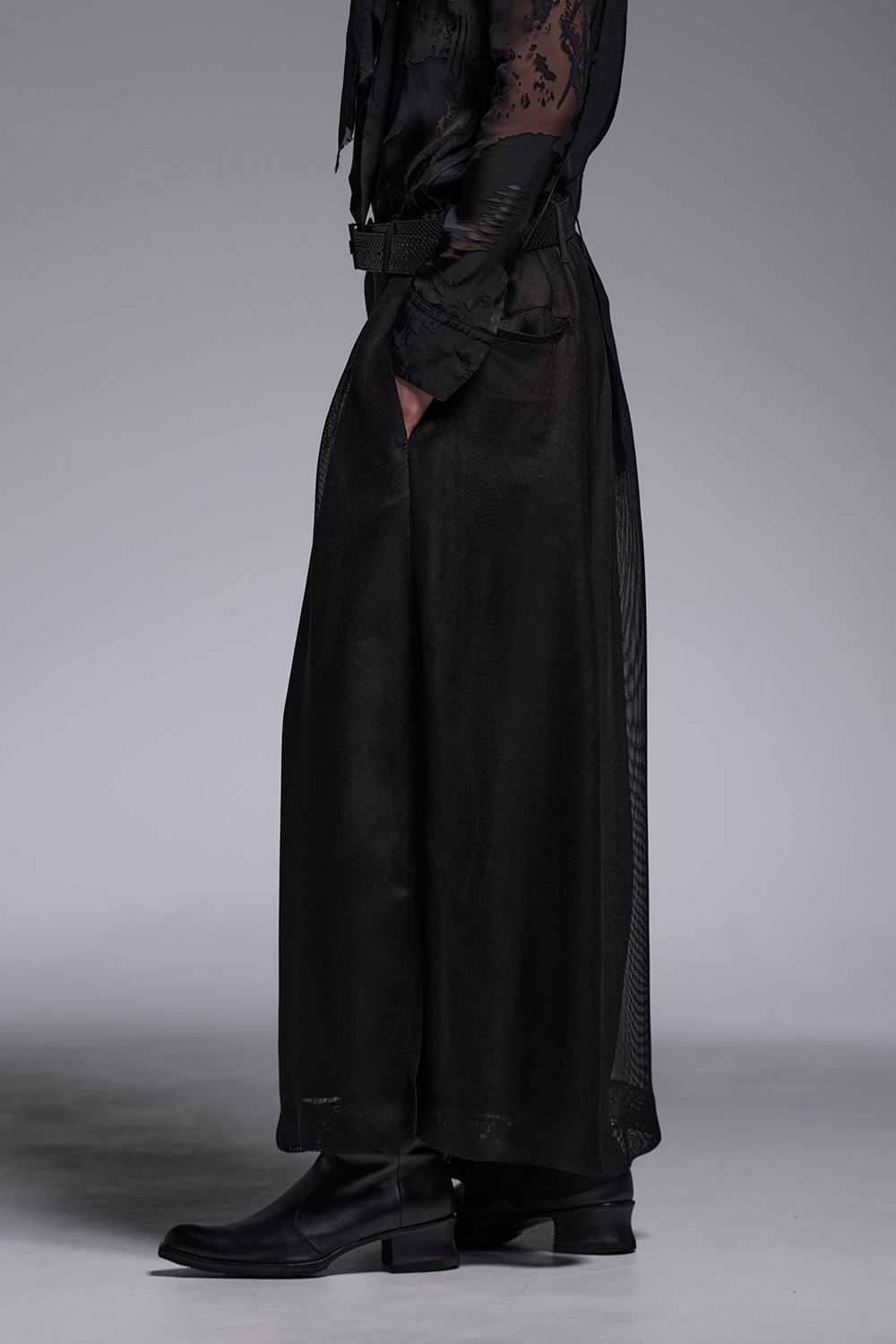 KARAMI Wide Tuck Slacks / カラミ ワイドタックスラックス