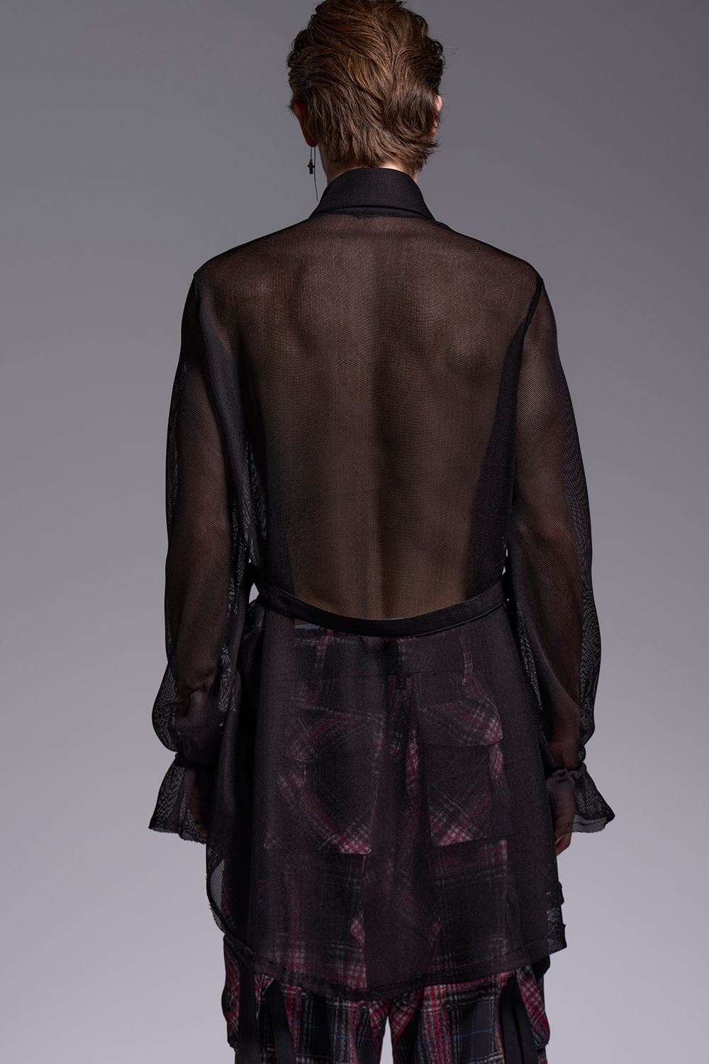 KARAMI Gather Sleeve Shirt / カラミ ギャザースリーブシャツ