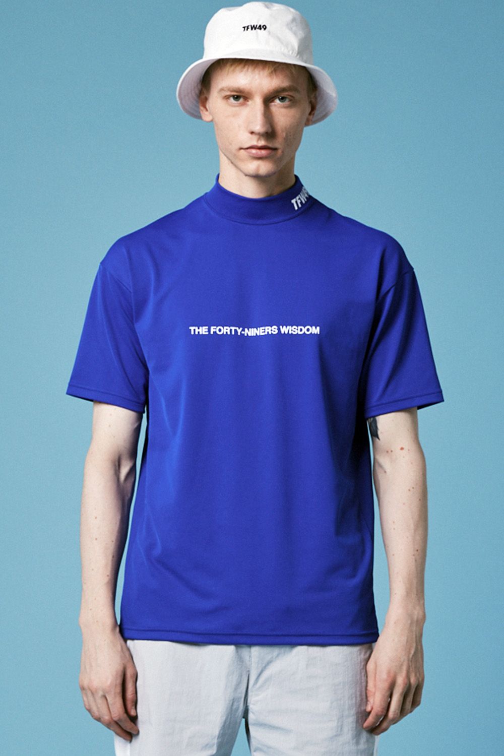 ＜TFW49＞夏のゴルフなどに、おすすめの新作モックネックTシャツ