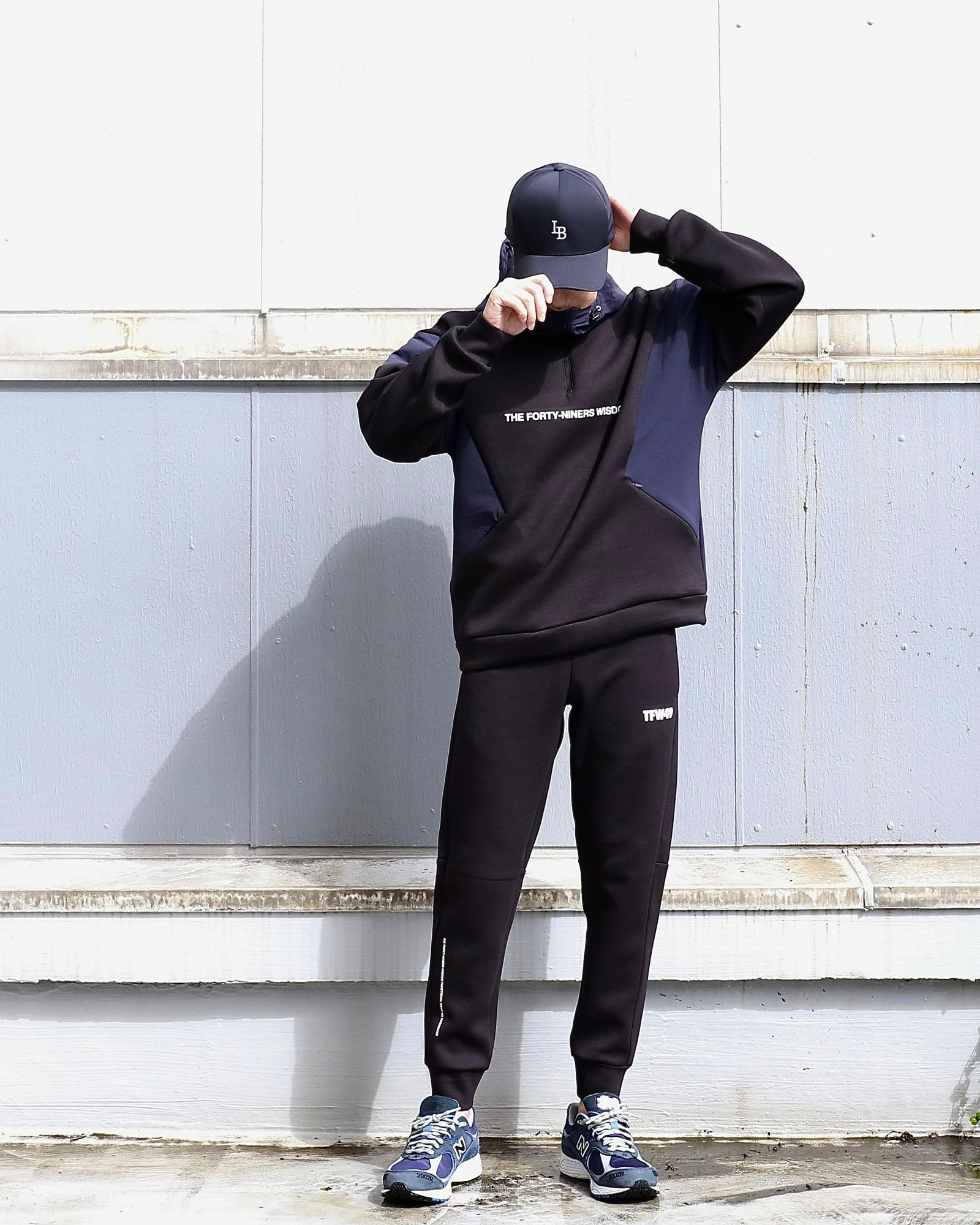 TFW49 - CARDBOARD MATERIAL PANTS / カードボード マテリアル
