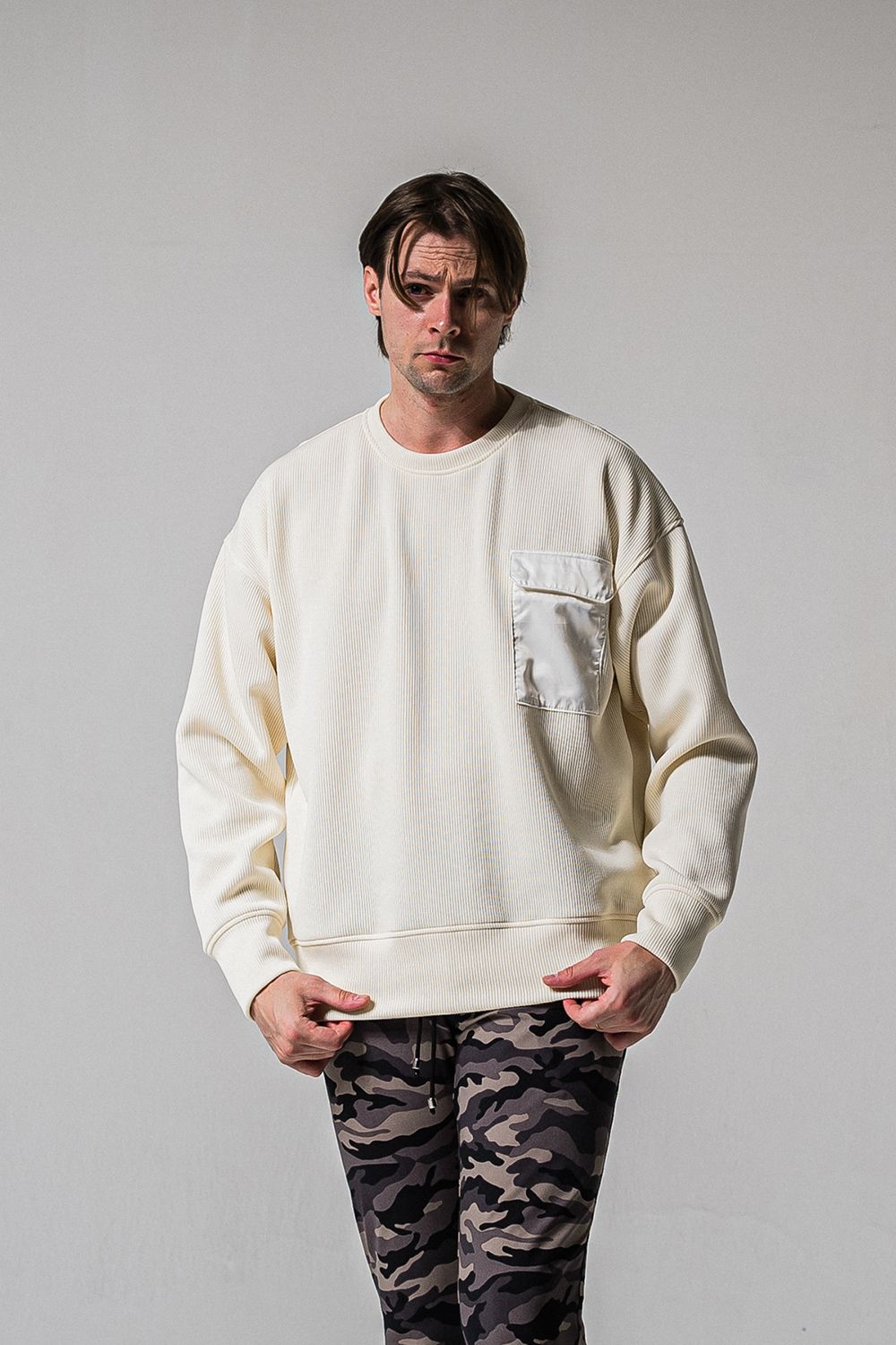 AZE MILITARY DROP TRAINER / 畔編み ミリタリー ドロップ トレーナー