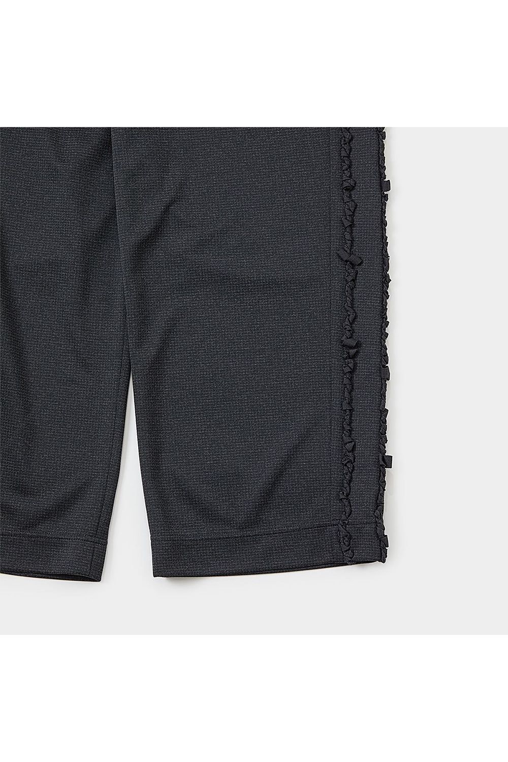 Tape embroidery track PT / テープ エンブロイダリー トラック パンツ