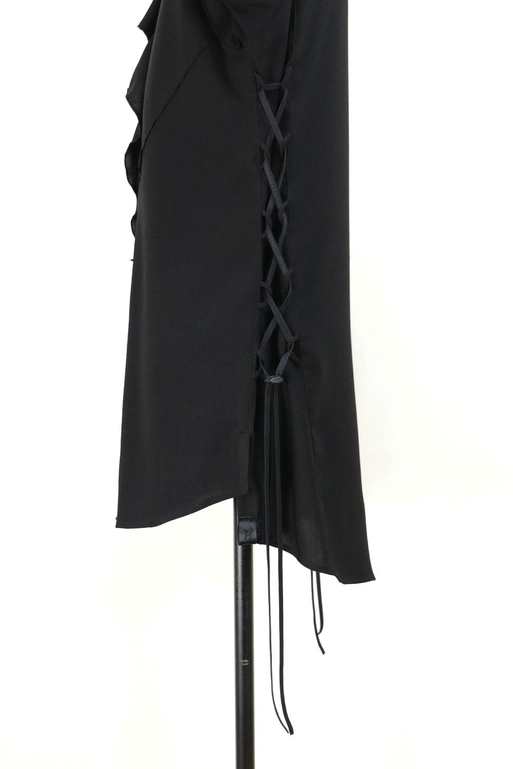 Crape Lace Up Single Frill Shirts / クレープ レースアップ シングル フリルシャツ