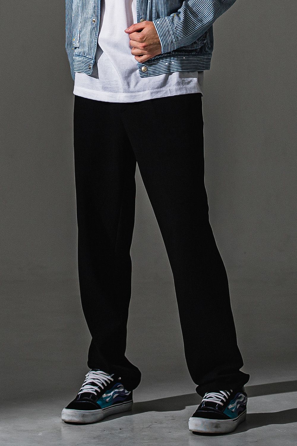 CHRIS EASY WIDE TUCK PANTS / ブリスターニット クリス イージー ワイドパンツ