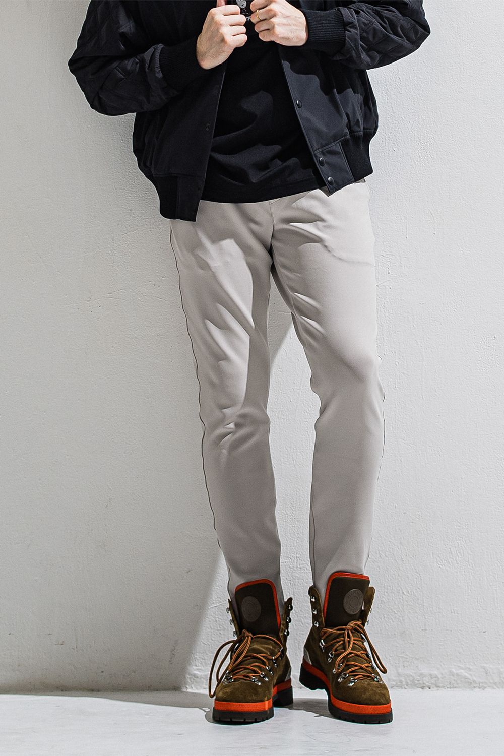 Gaviria slacks EASY PANTS / スラックス イージーパンツ