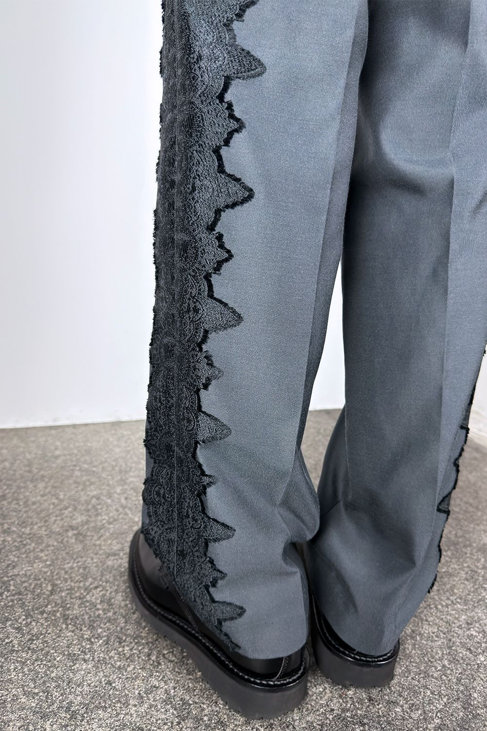 Lace jacquard trousers / レース ジャガード トラウザーズ