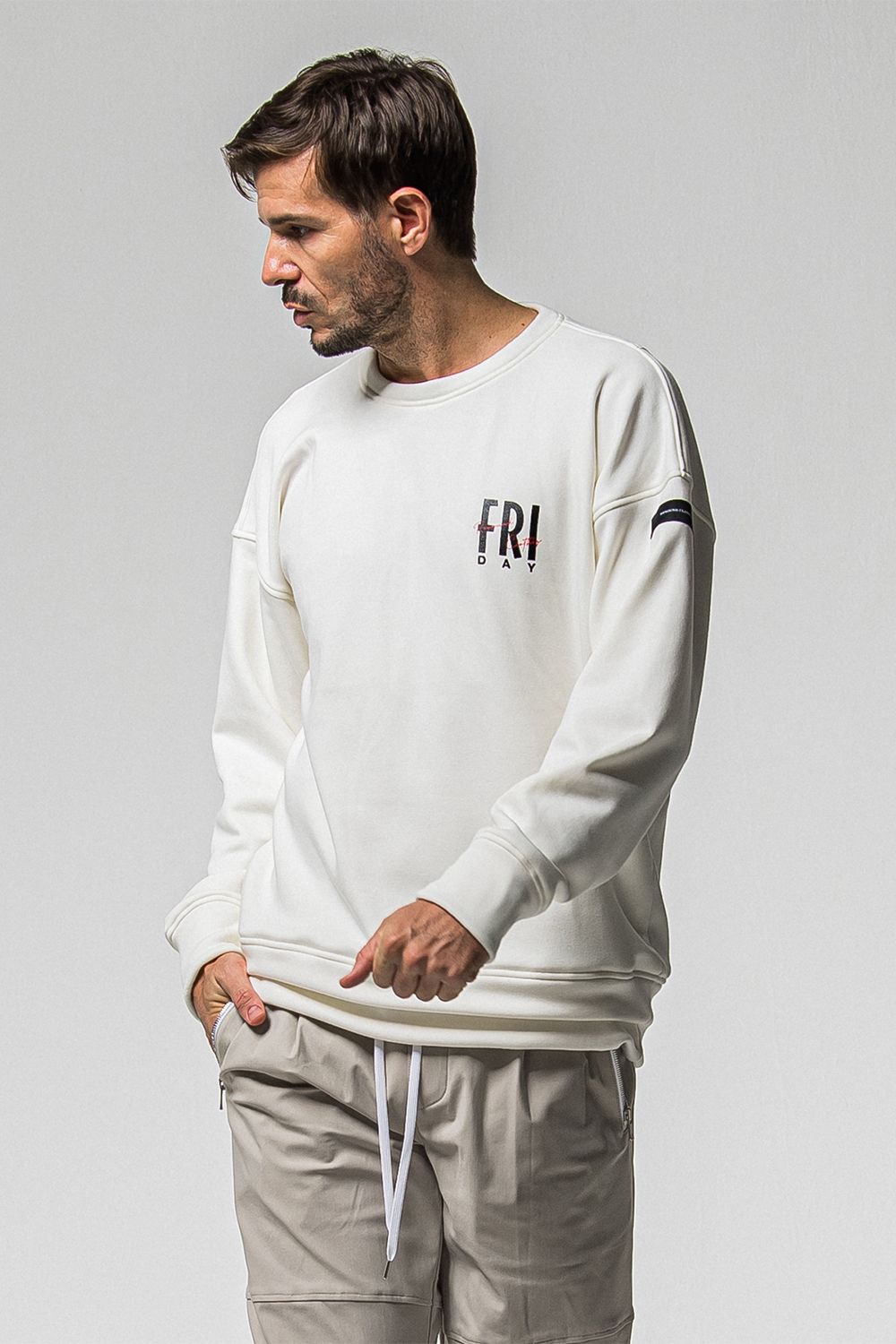 FRIDAY STANDARD LOGO VELOURS FLEECE TRINER / FRIDAYコラボ スタンダードロゴ 裏ベロアフリーストレーナー