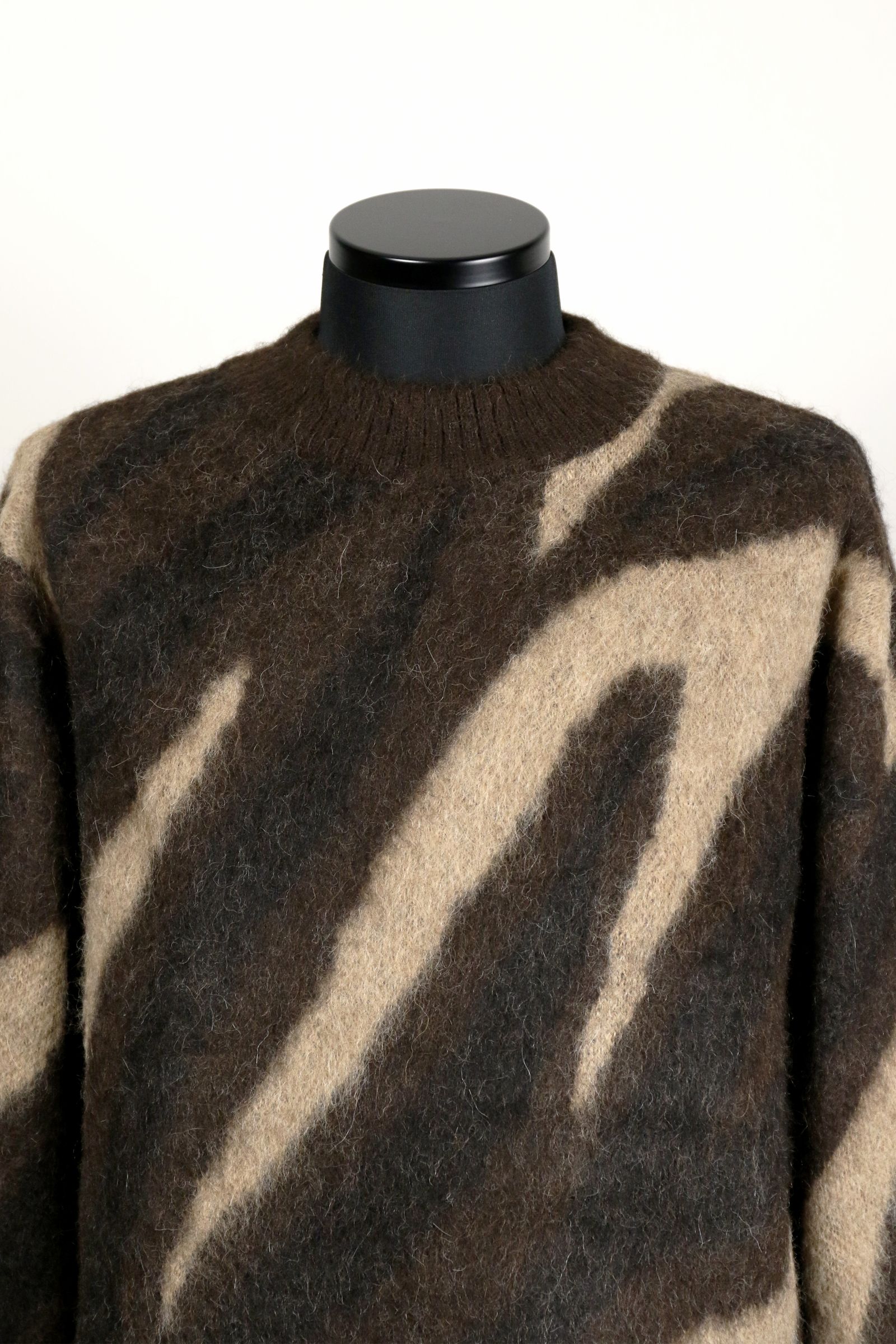 NATURAL COLOR ALPACA BIAS ZEBRA PATTERN JUMPER / ナチュラルカラー アルパカ バイアス ゼブラ パターン ジャンパー