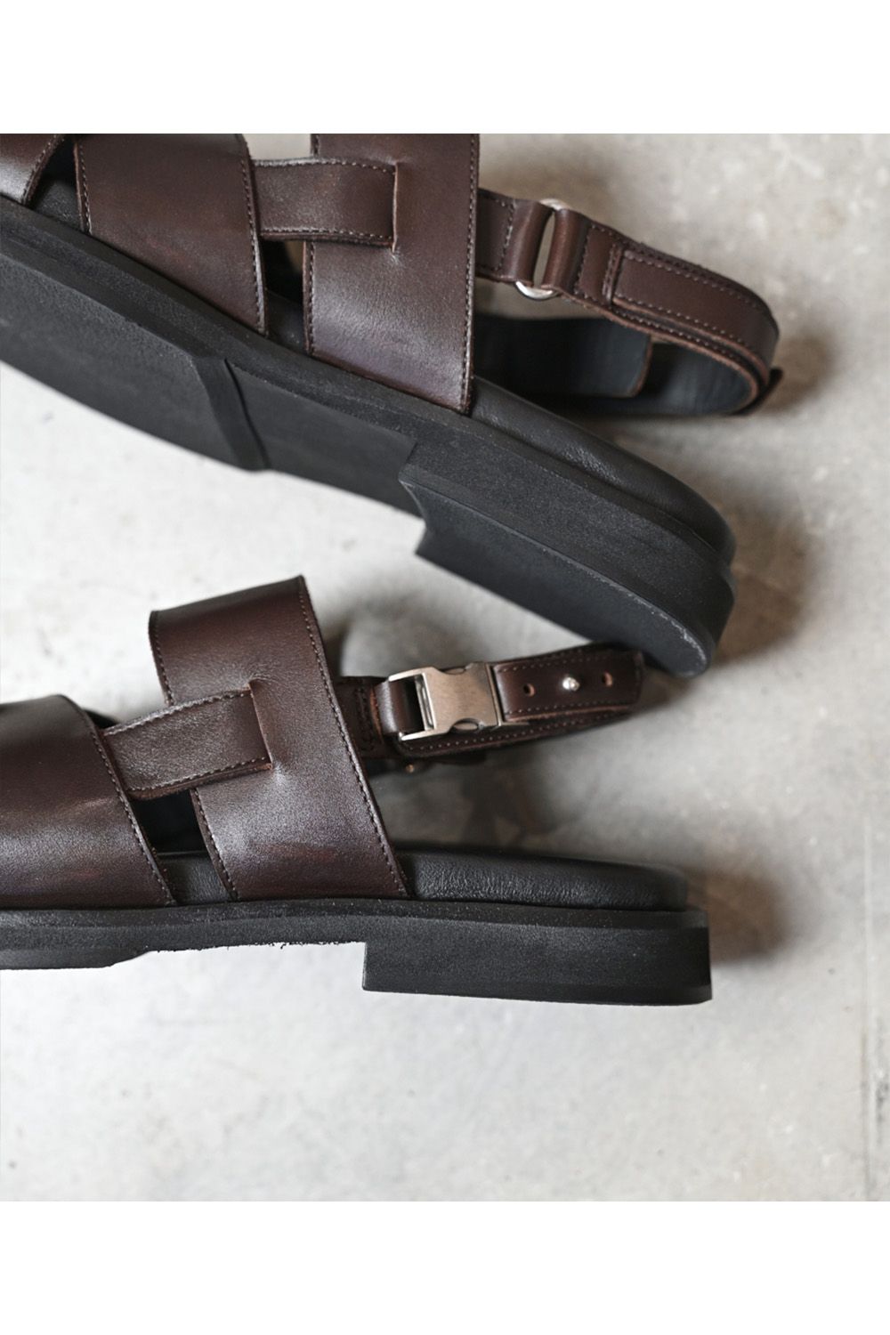 Band & SR buckle sandals / バンド アンド サイドリリースバックル レザー  サンダル