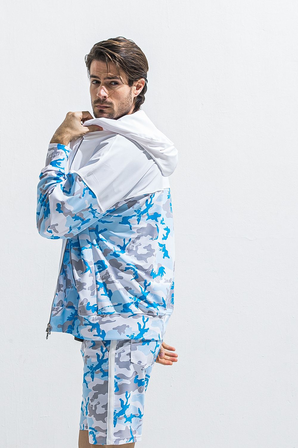 RUSH OVER ZIPUP HOODIE / オーバーサイズ ジップアップ ラッシュパーカー