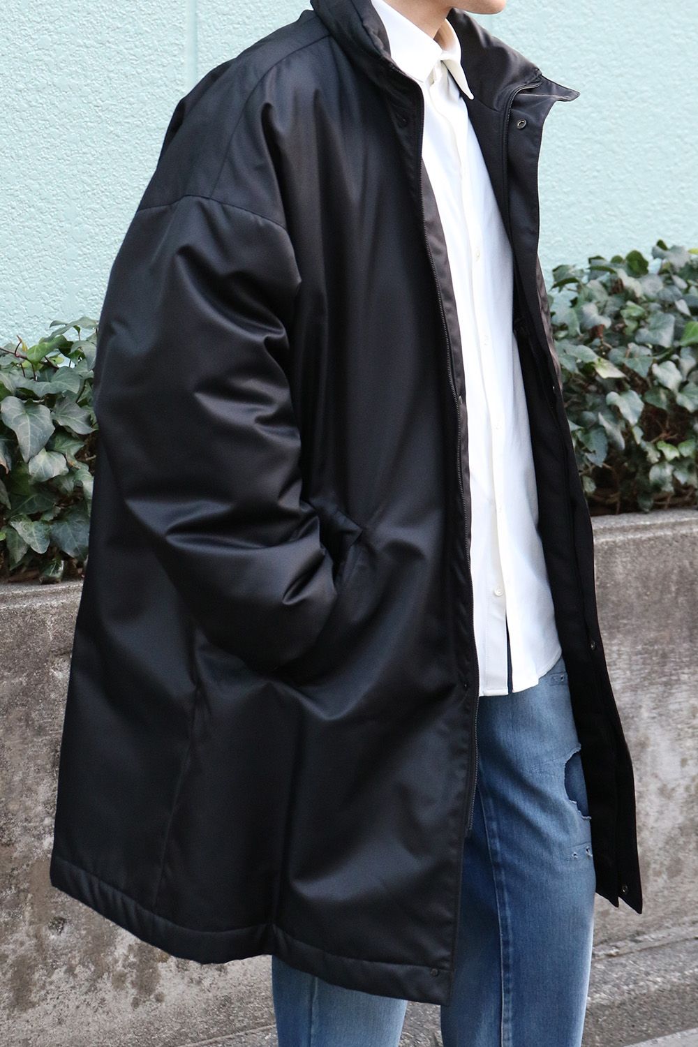 RESOUND CLOTHING、抜群のストレッチ性と速乾性などの高機能ナイロン使用のオーバーサイズシャツが入荷！その他のブランドのおすすめシャツもご紹介！