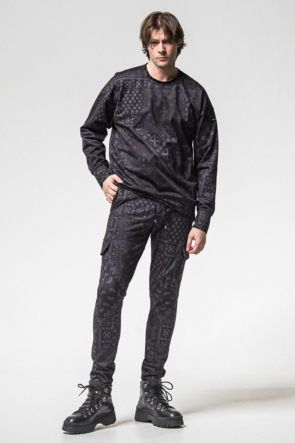 PAISLEY BACK FLEECE DROP TRAINER / 裏起毛 ペイズリー柄 ルーズトレーナー