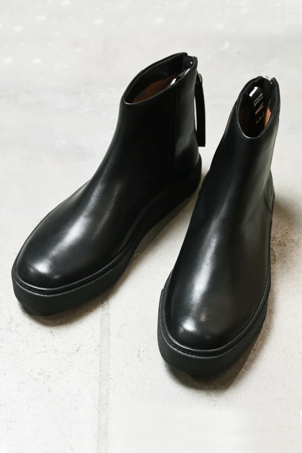 Back zip sneaker boots / バックジップ スニーカーブーツ