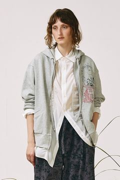 Embroidery zip-up hoodie / エンブロイダリー ジップアップ フーディー