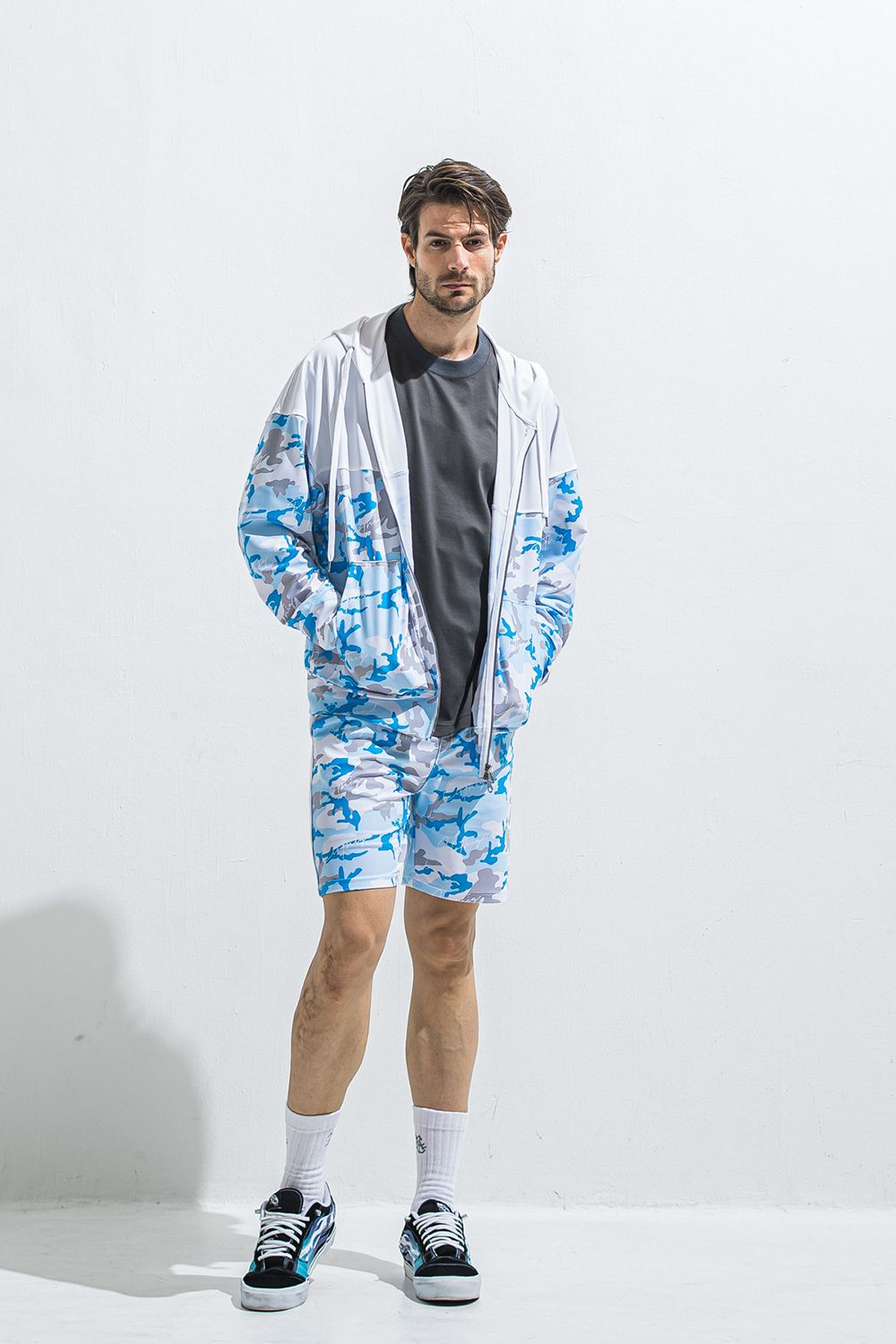 RUSH OVER ZIPUP HOODIE / オーバーサイズ ジップアップ ラッシュパーカー