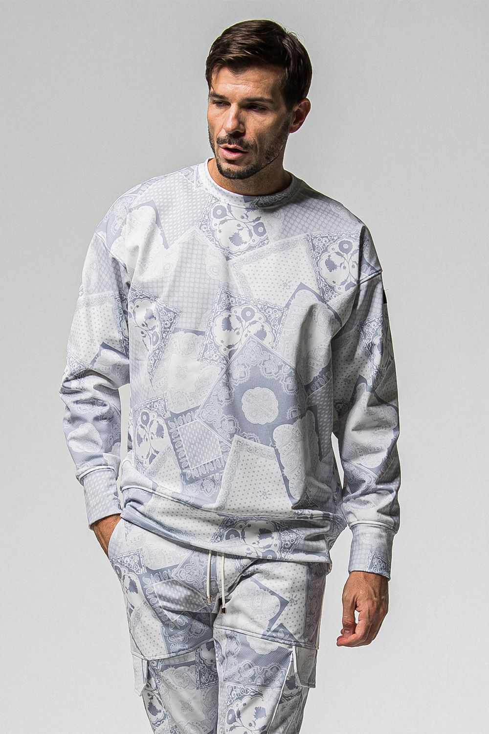 PAISLEY BACK FLEECE DROP TRAINER / 裏起毛 ペイズリー柄 ルーズトレーナー