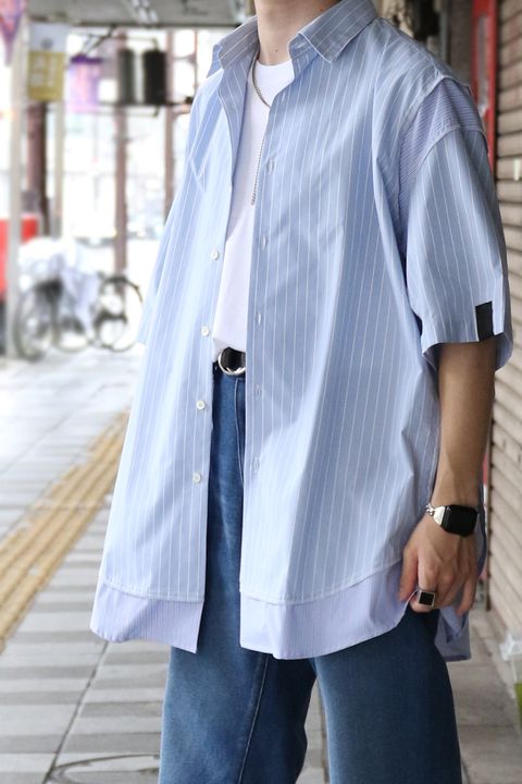 夏におすすめのN.HOOLYWOODの再構築ハーフスリーブシャツ＆デニムの爽やかブルースタイル