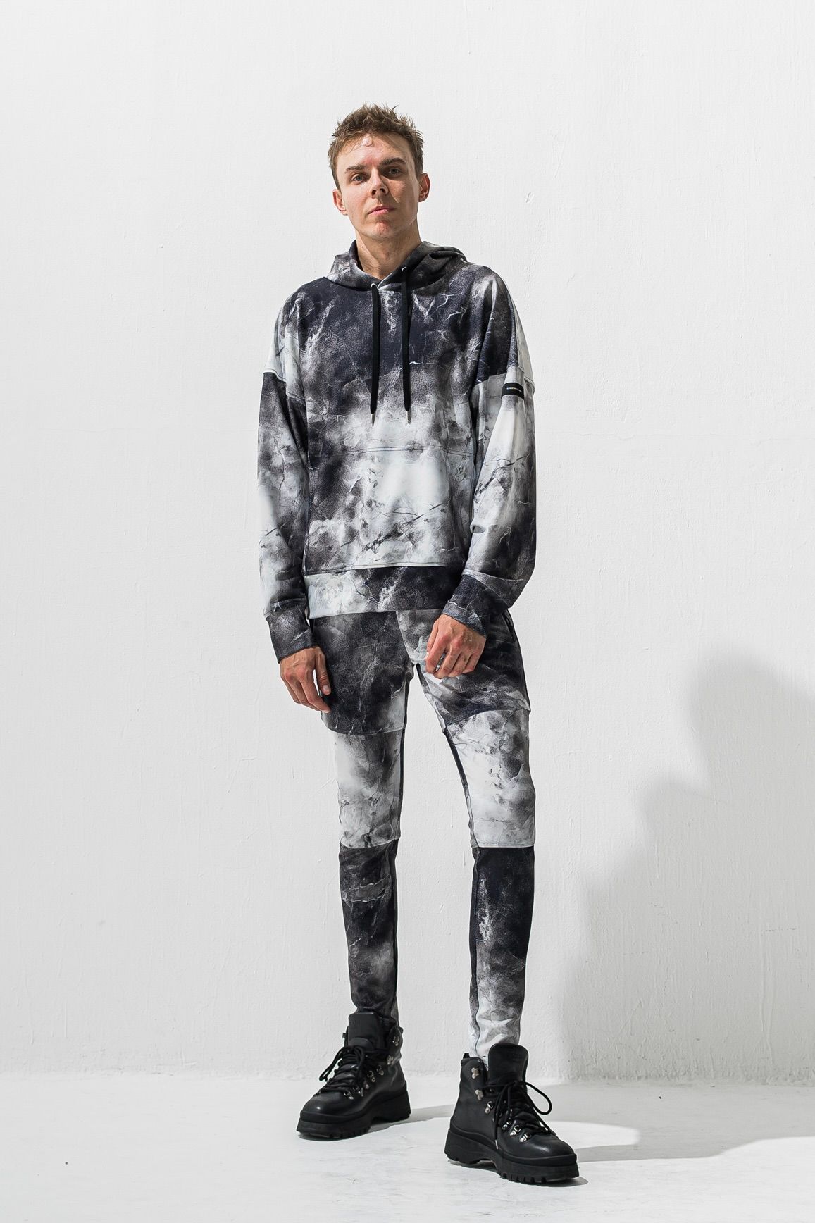OVER HOODIE / オーバーフーディ