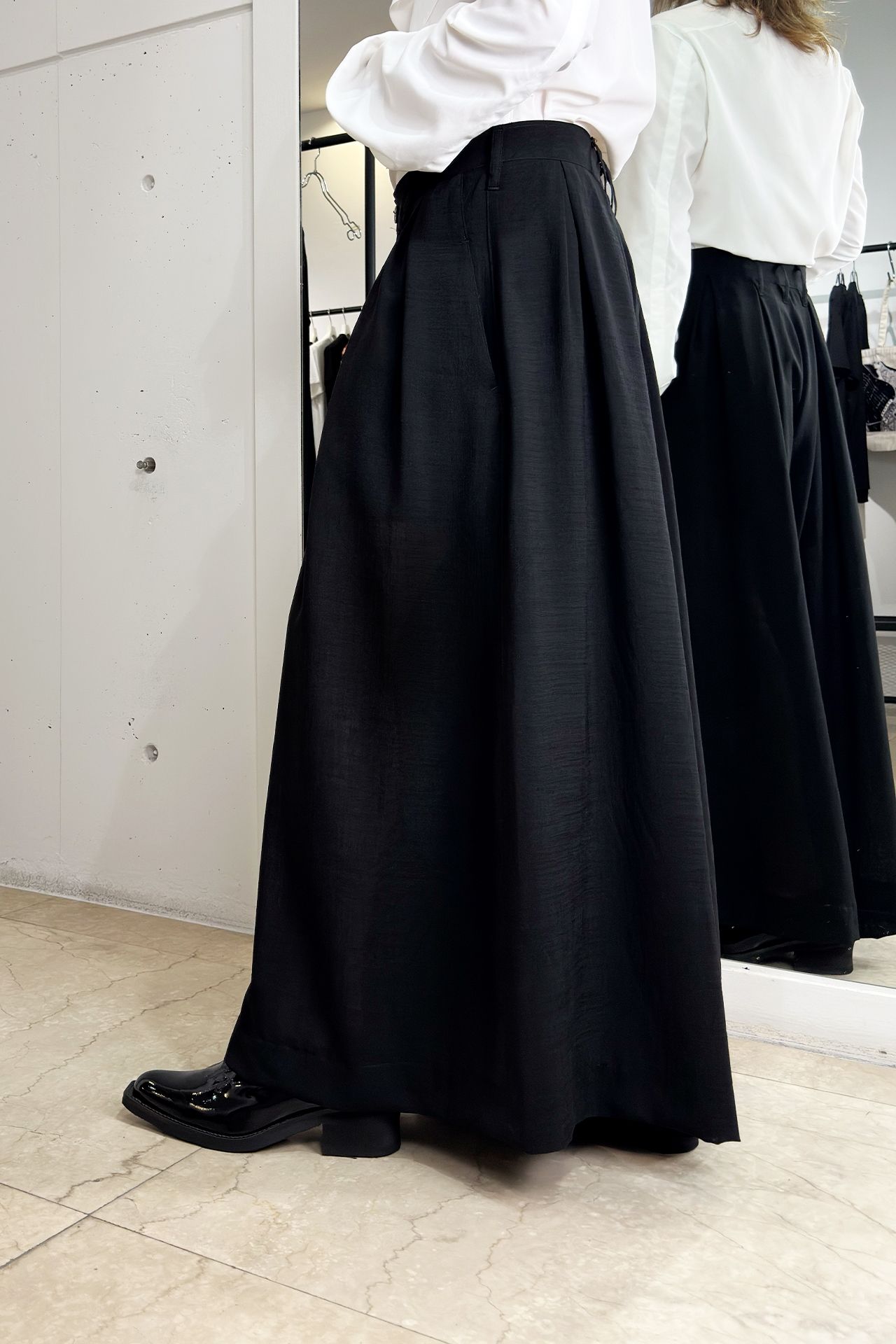 Drape Slacks / ドレープ スラックス