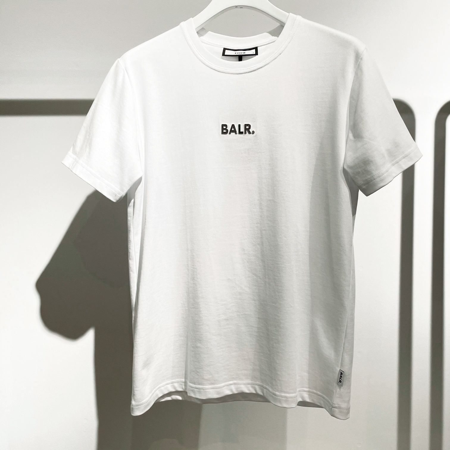 夏におすすめのtシャツ Balr のシンプルに素材感 着心地に拘ったアイテム Laid Back