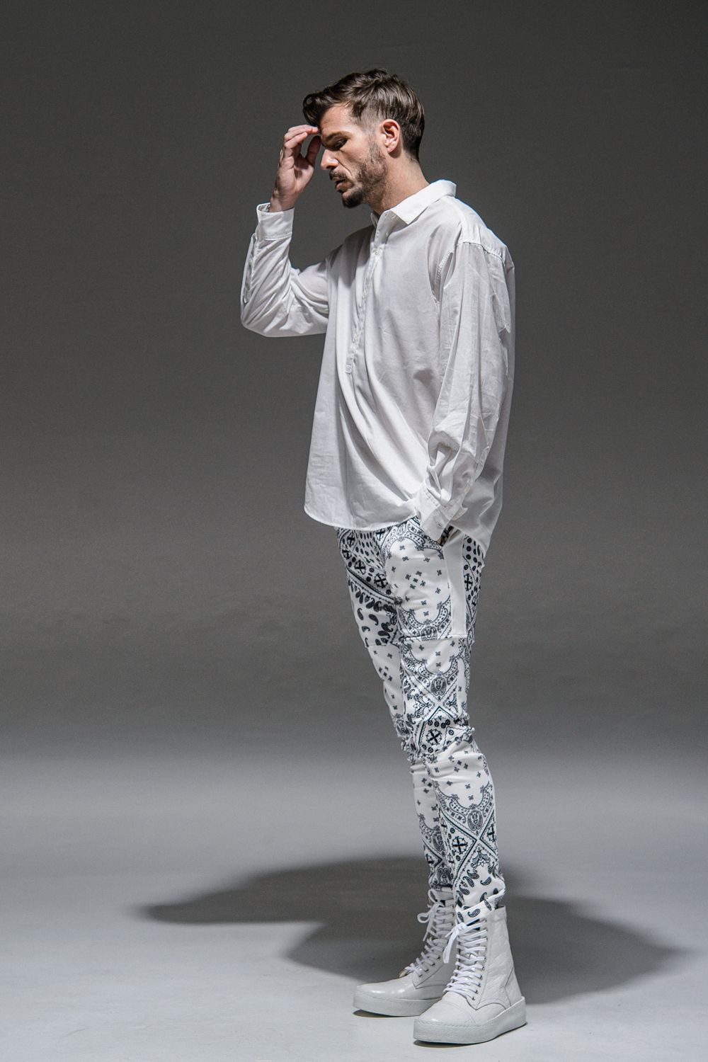 RESOUND CLOTHING、SLASH LINE PT(BANDANA WHITE&BLACK) | laid-back