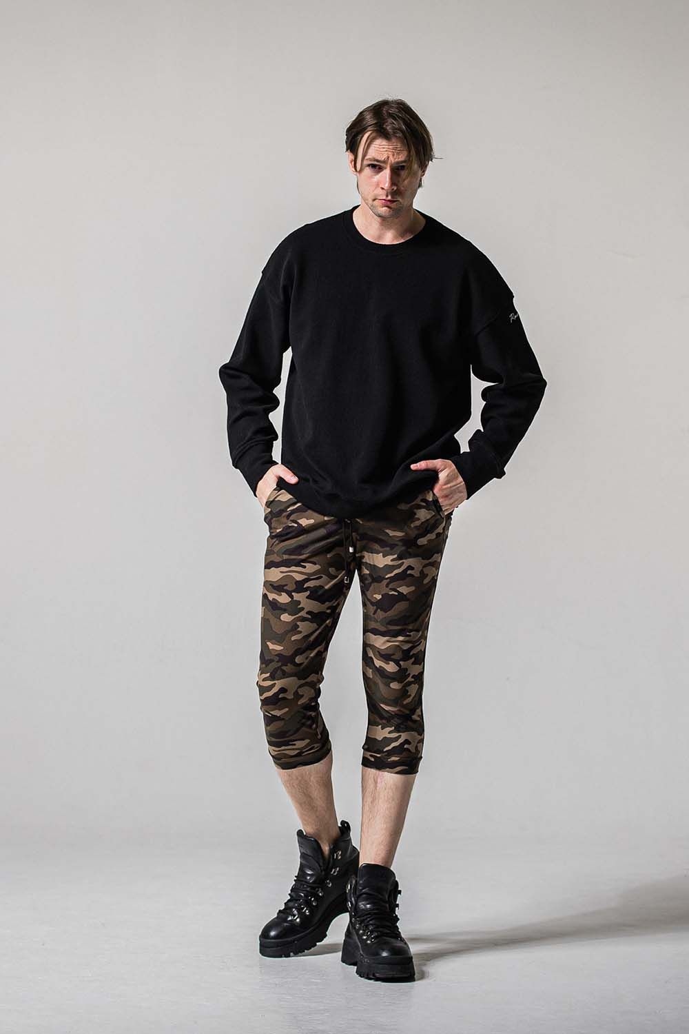 RE CROPPED PT / ナイロン イージー クロップドパンツ