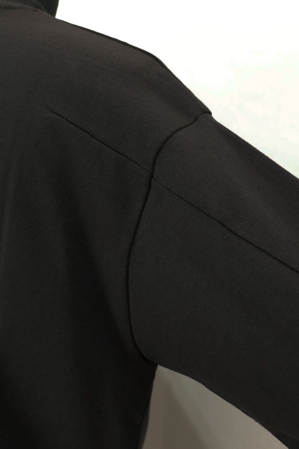 POCKET L/S T CRY / ポケット ロングスリーブ モックネック Tシャツ クロスガンクリスタル