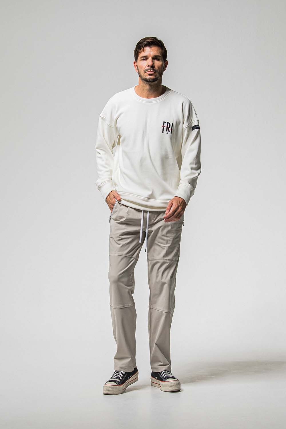 FRIDAY STANDARD LOGO VELOURS FLEECE TRAINER / フライデー スタンダードロゴ ベロア フリース トレーナー