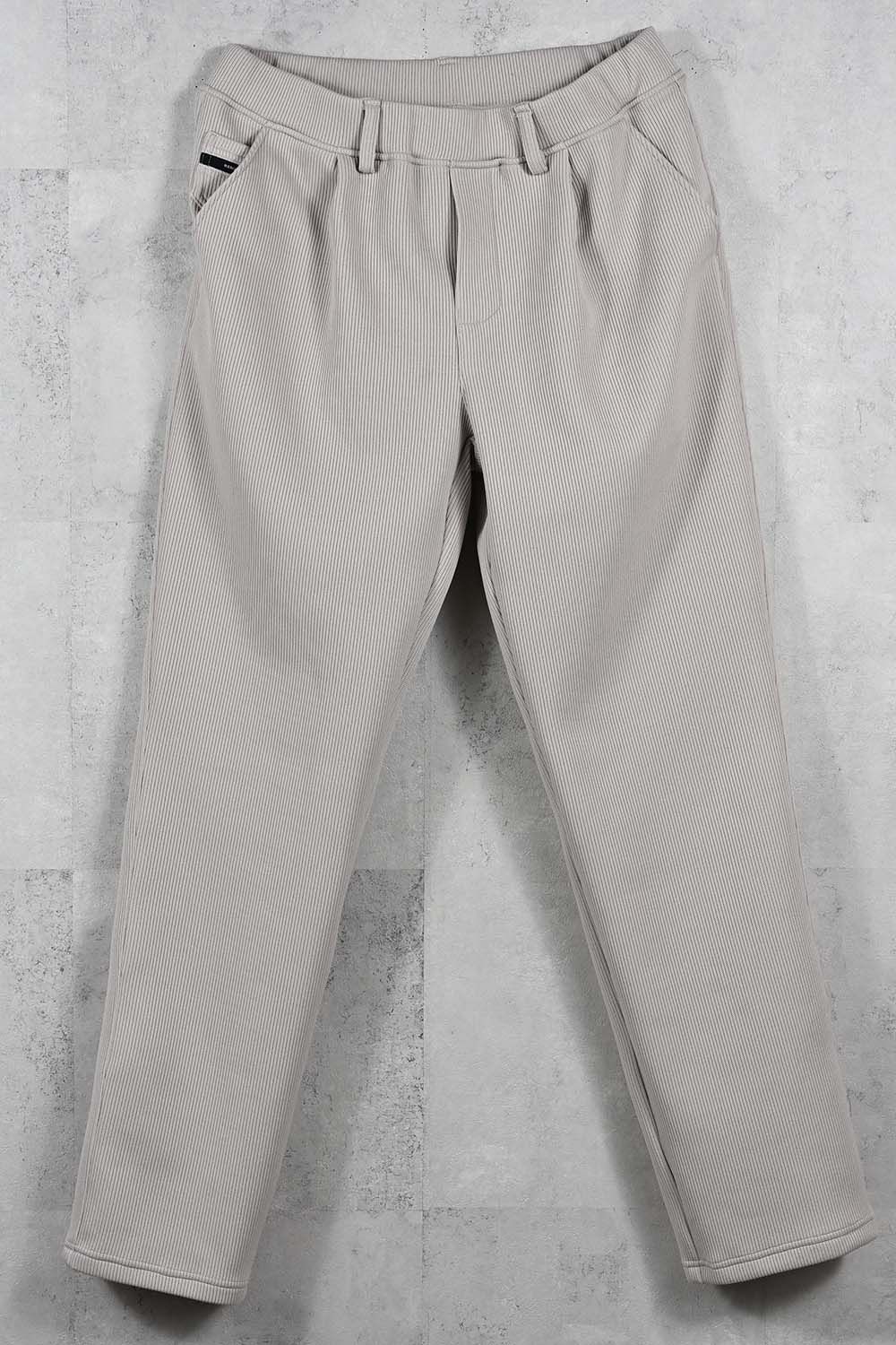 AZE WIDE TUCK PANTS / 畔編み ワイド タックパンツ