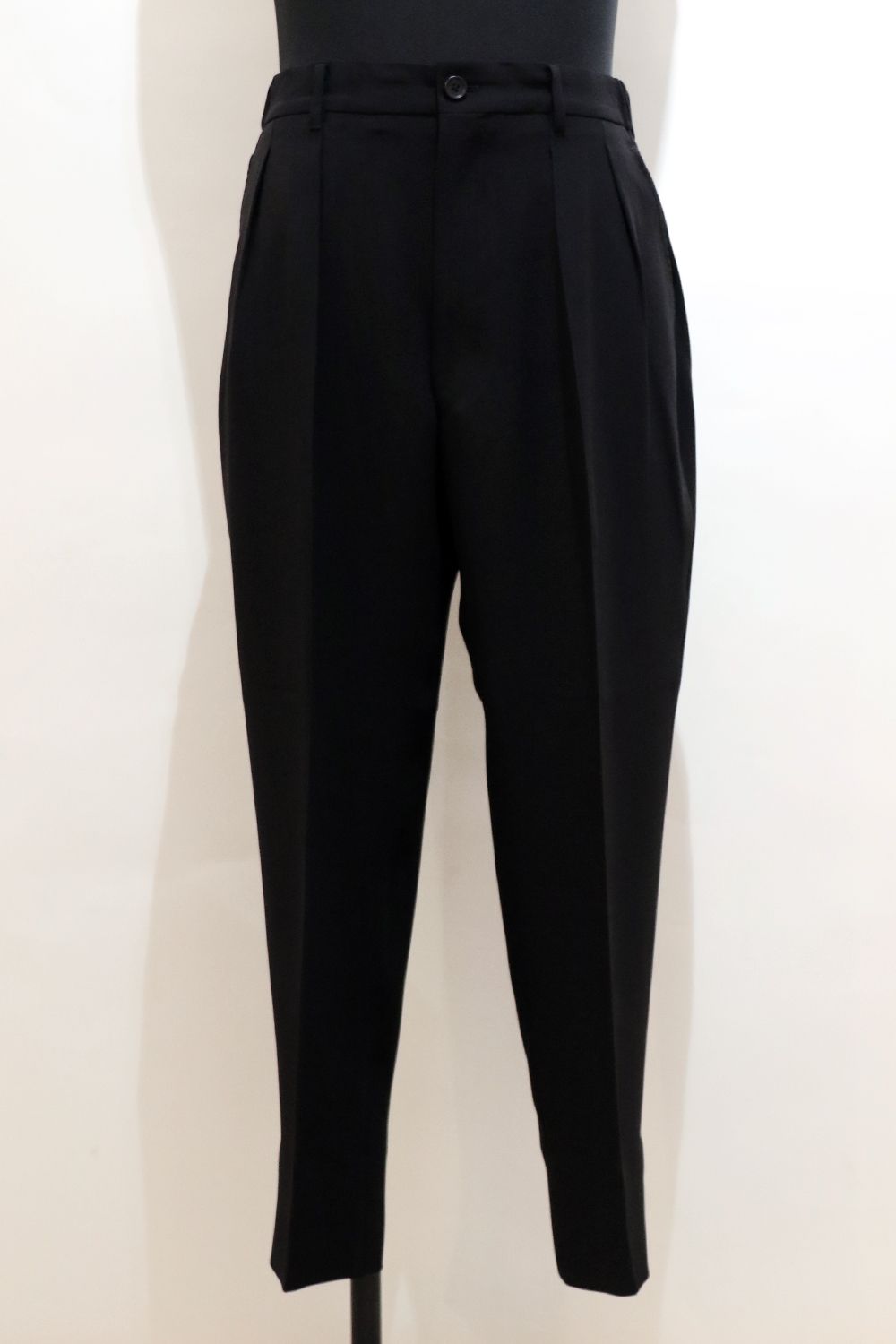 MELANGE TWILL SHIRRING TROUSERS / メランジ ツイル シャーリング トラウザーズ