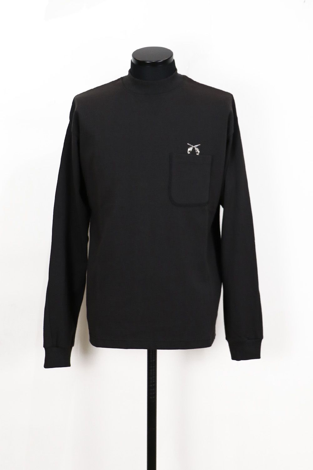 POCKET L/S T CRY / ポケット ロングスリーブ モックネック Tシャツ クロスガンクリスタル