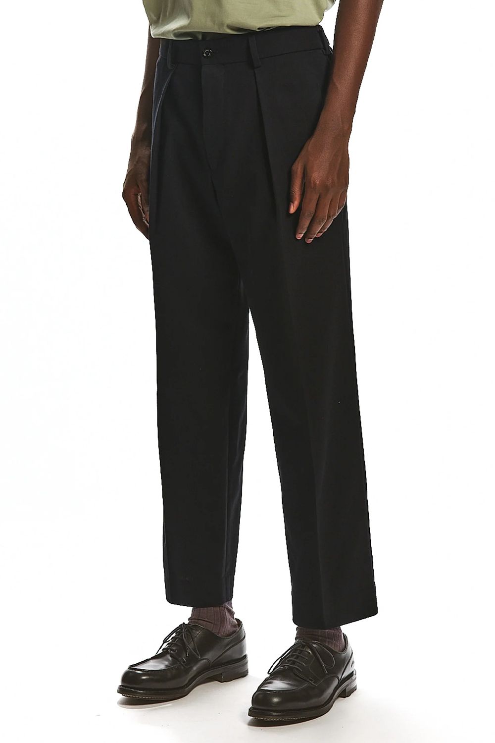 代引き人気 MARKAWARE - ORGANIC COTTON SURVIVAL CLOTH ONE TUCK TAPERED パンツ