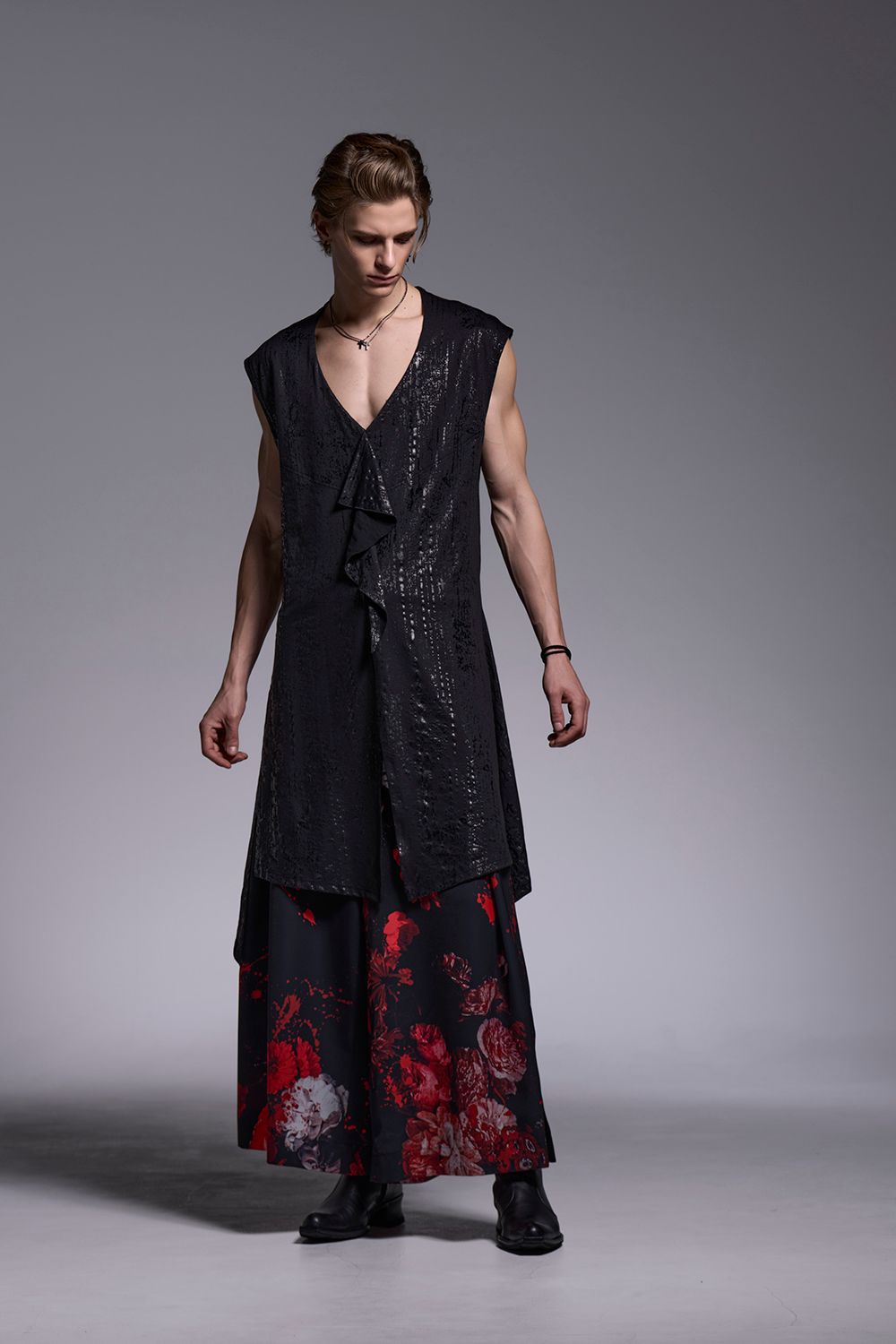 Black Flora Gabardine Wide Tuck Slacks / ブラックフローラギャバジン ワイドタックスラックス