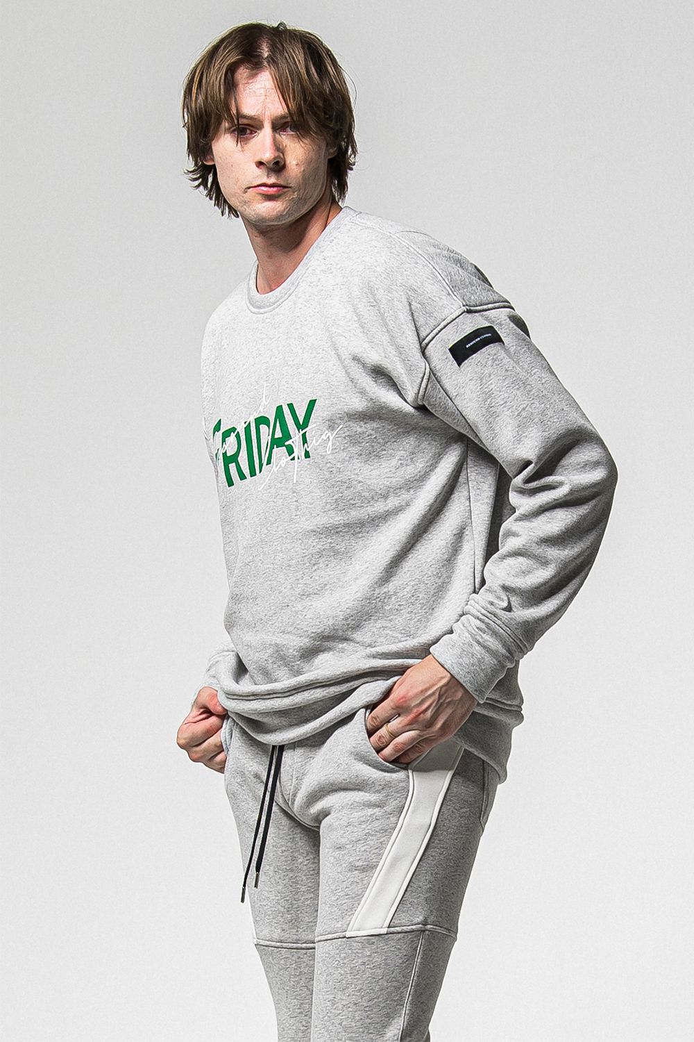 FRIDAY OLD LOGO VELOURS FLEECE TRINER / FRIDAYコラボ オールドロゴ 裏ベロアフリーストレーナー